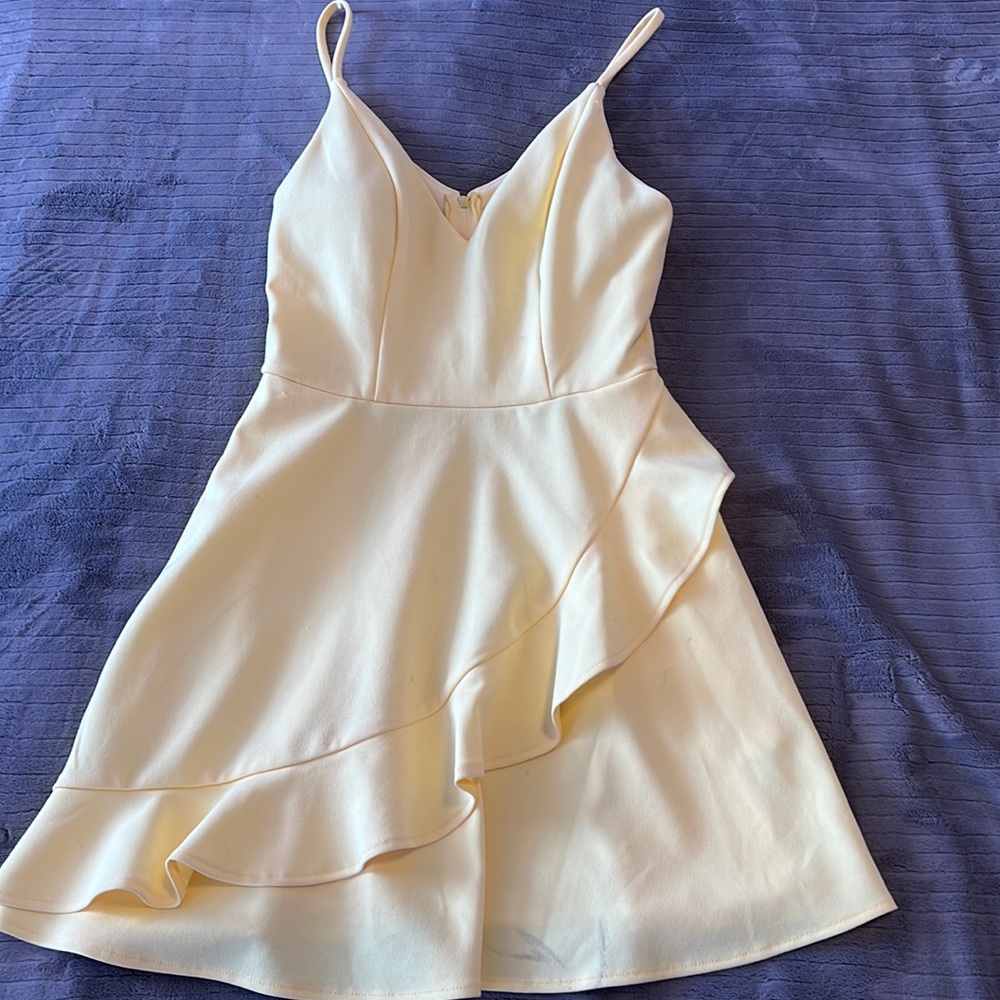 Yellow sundress